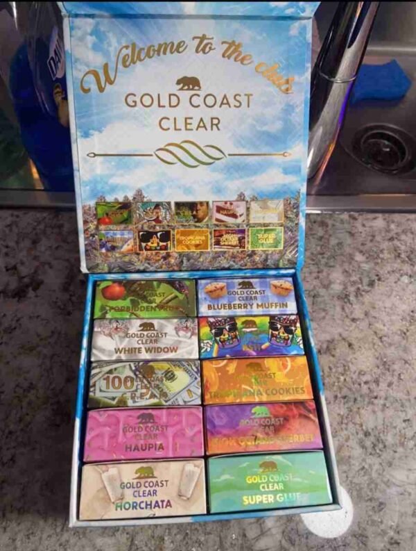 Gold Coast Clear cart Smokers Club Edition.